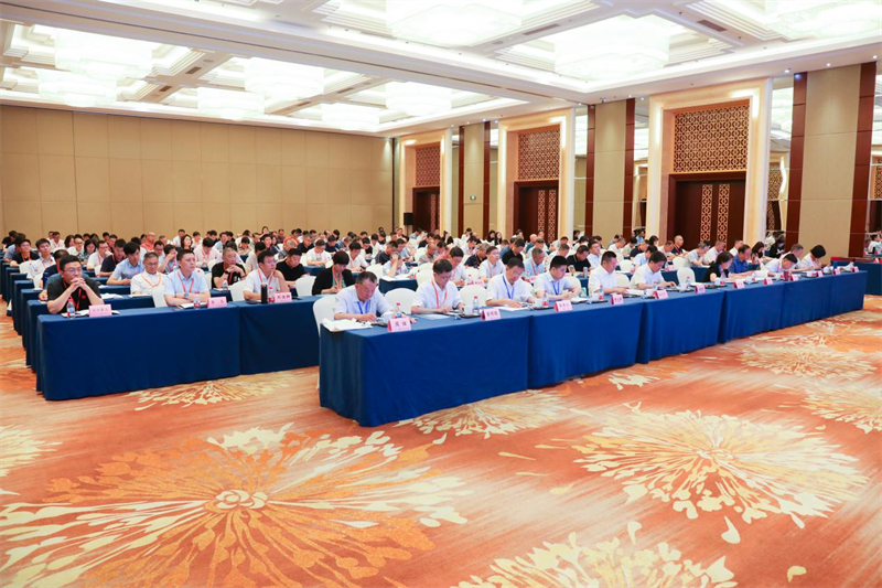 泉工股份受邀參加2025建材機械標準化大會